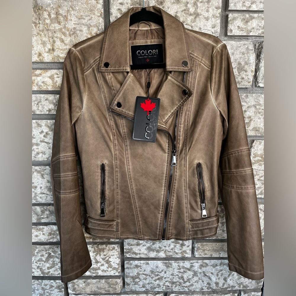 Brand new with tags amazing taupe jacket